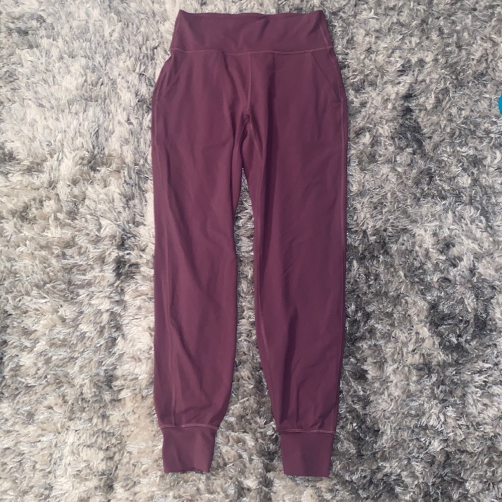 Lululemon Align joggers size 6